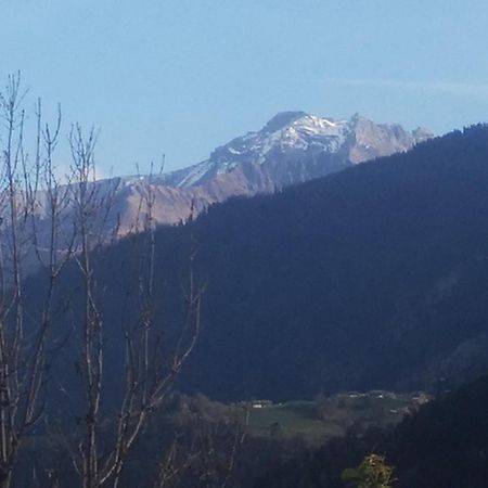 Savoie, Simple Mais Confortable Villard-sur-Doron المظهر الخارجي الصورة
